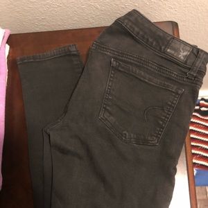 American eagle black skinny jeans size 8